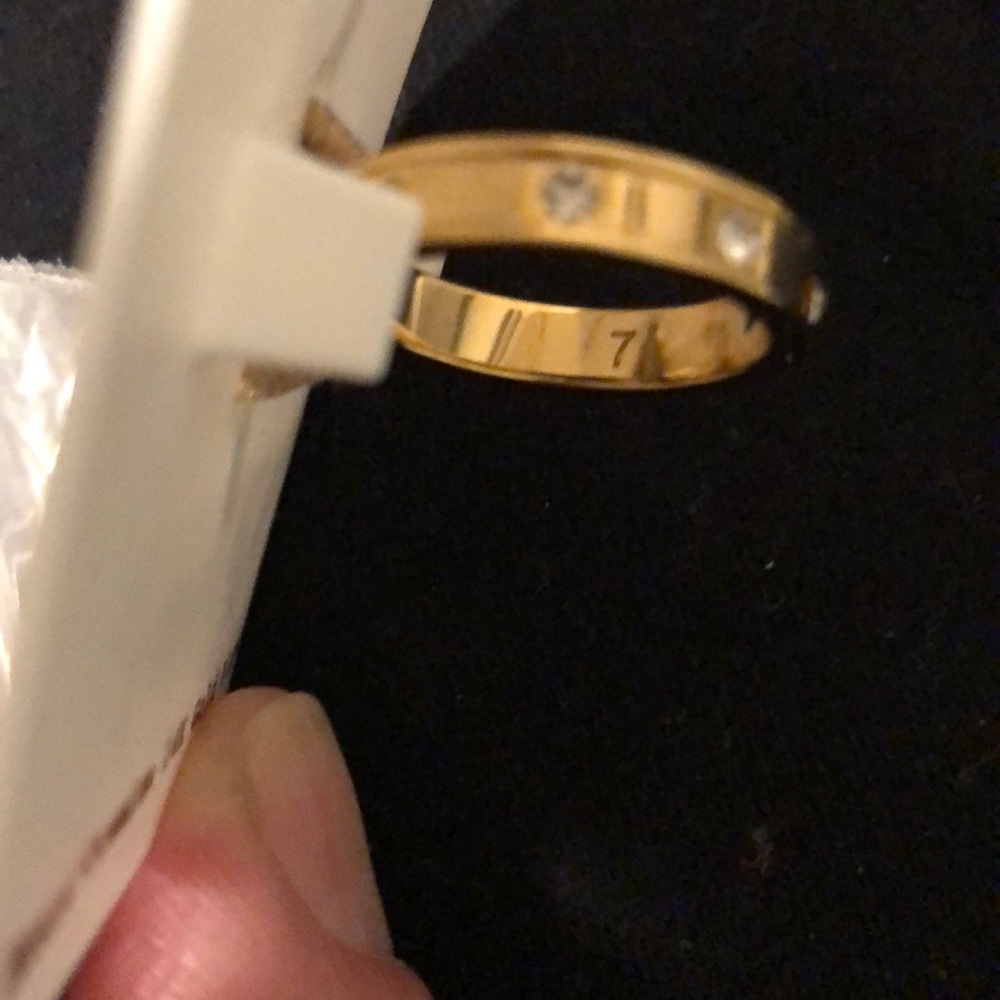 Covet ring - Picture 5 of 5